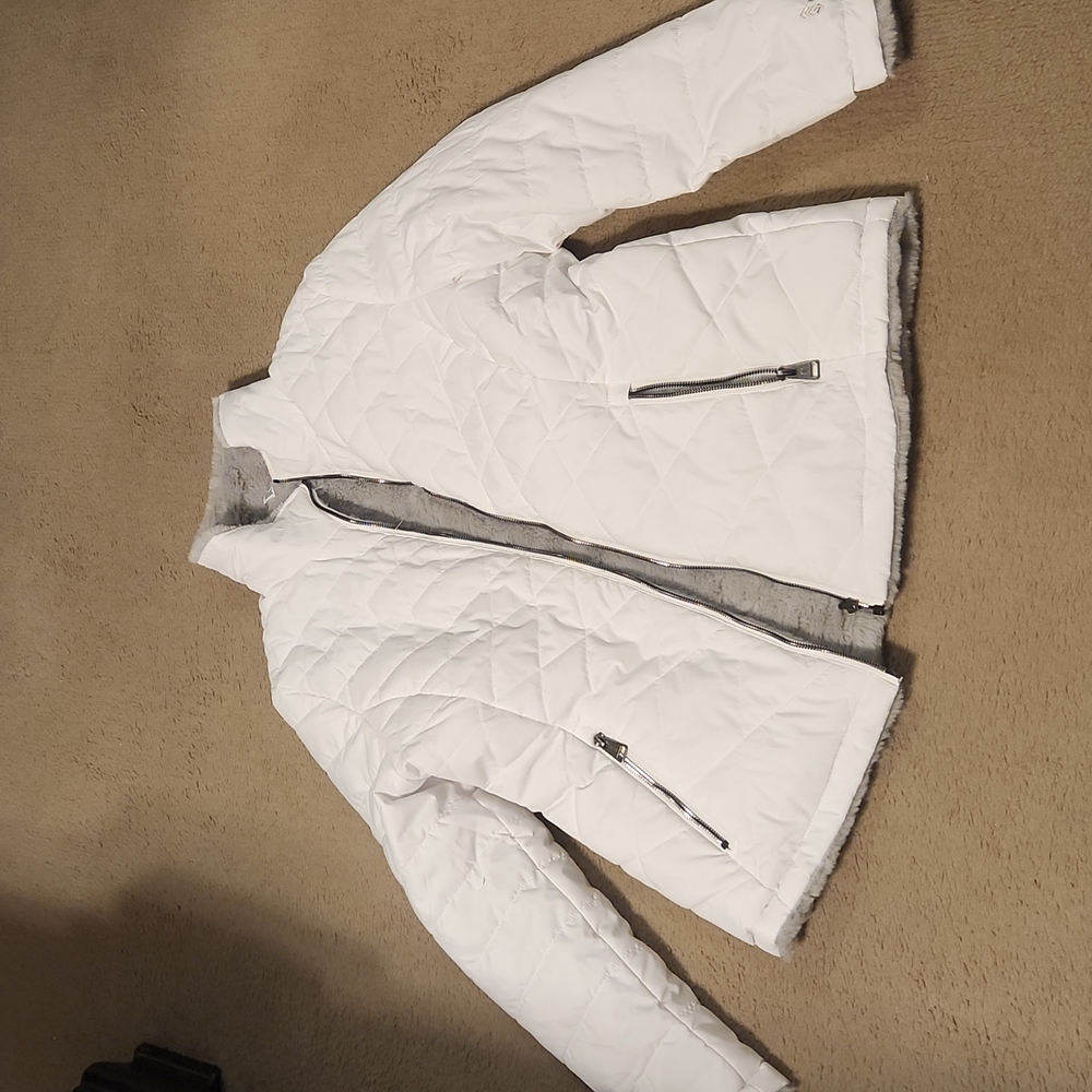 BRAND NEW LG COAT